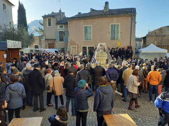 Le marché aux truffes du dimanche matin